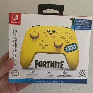 Brand New Nintendo Switch Wireless Controller Fortnite